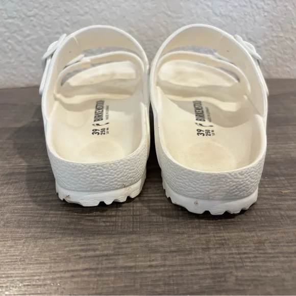 Birkenstock Women’s White Sandals - Picture 3 of 3